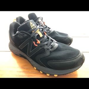 New Balance 410 Trail runners size 11